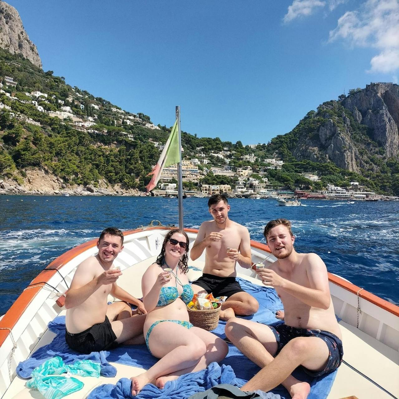 Spend an unforgettable day on a shared boat in Capri