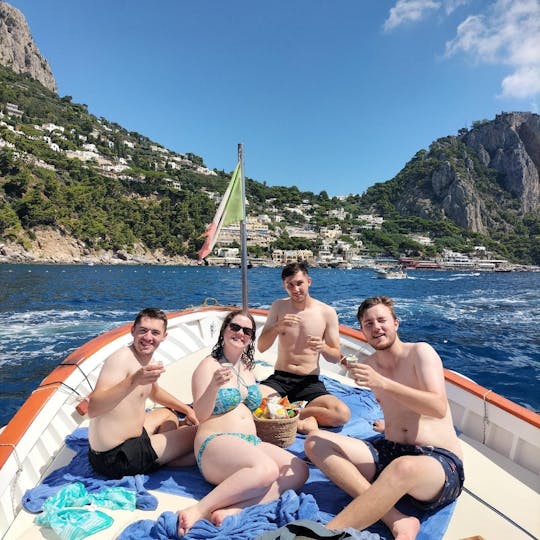 Spend an unforgettable day on a shared boat in Capri