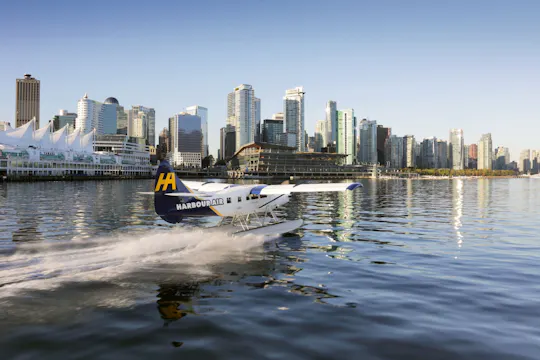 Wycieczka widokowa hydroplanem z rozległą panoramą Vancouver
