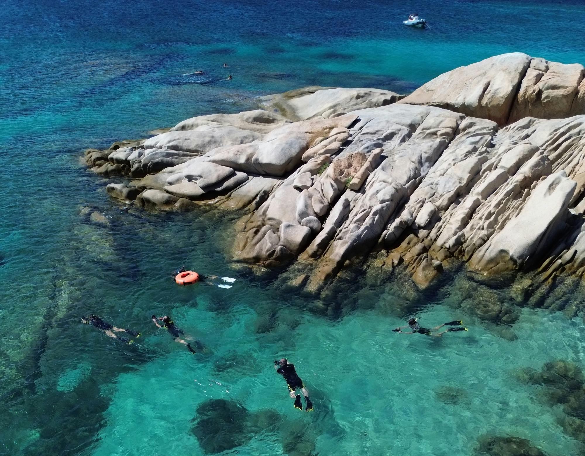 Molara natural pools snorkelling experience