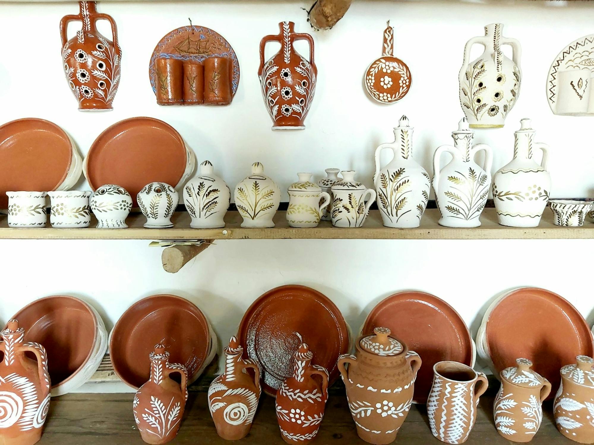 Full-day tour of Lesbos with monastery visit and lunch included