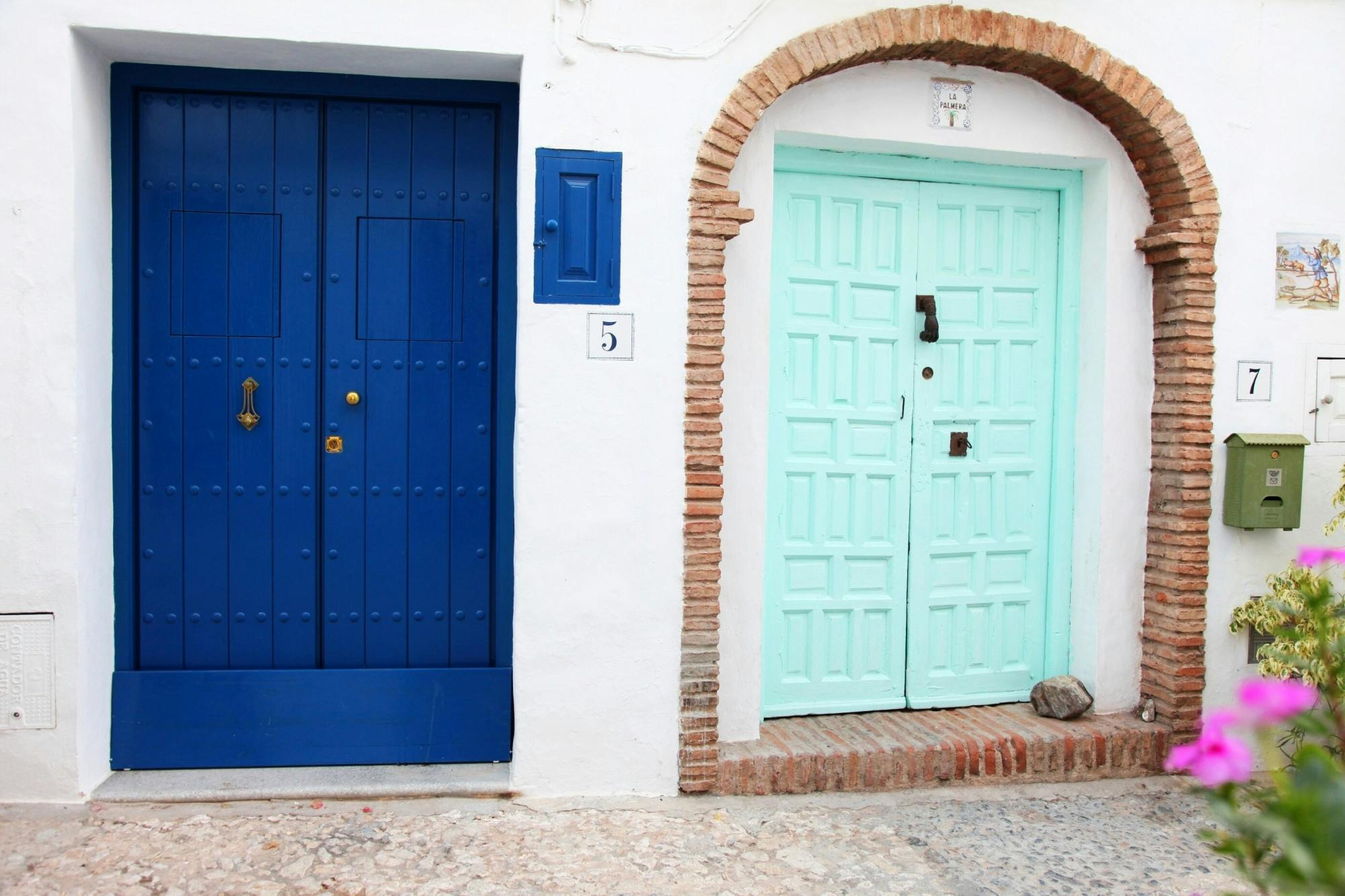 Guided tour of Axarquia, Frigiliana and Nerja