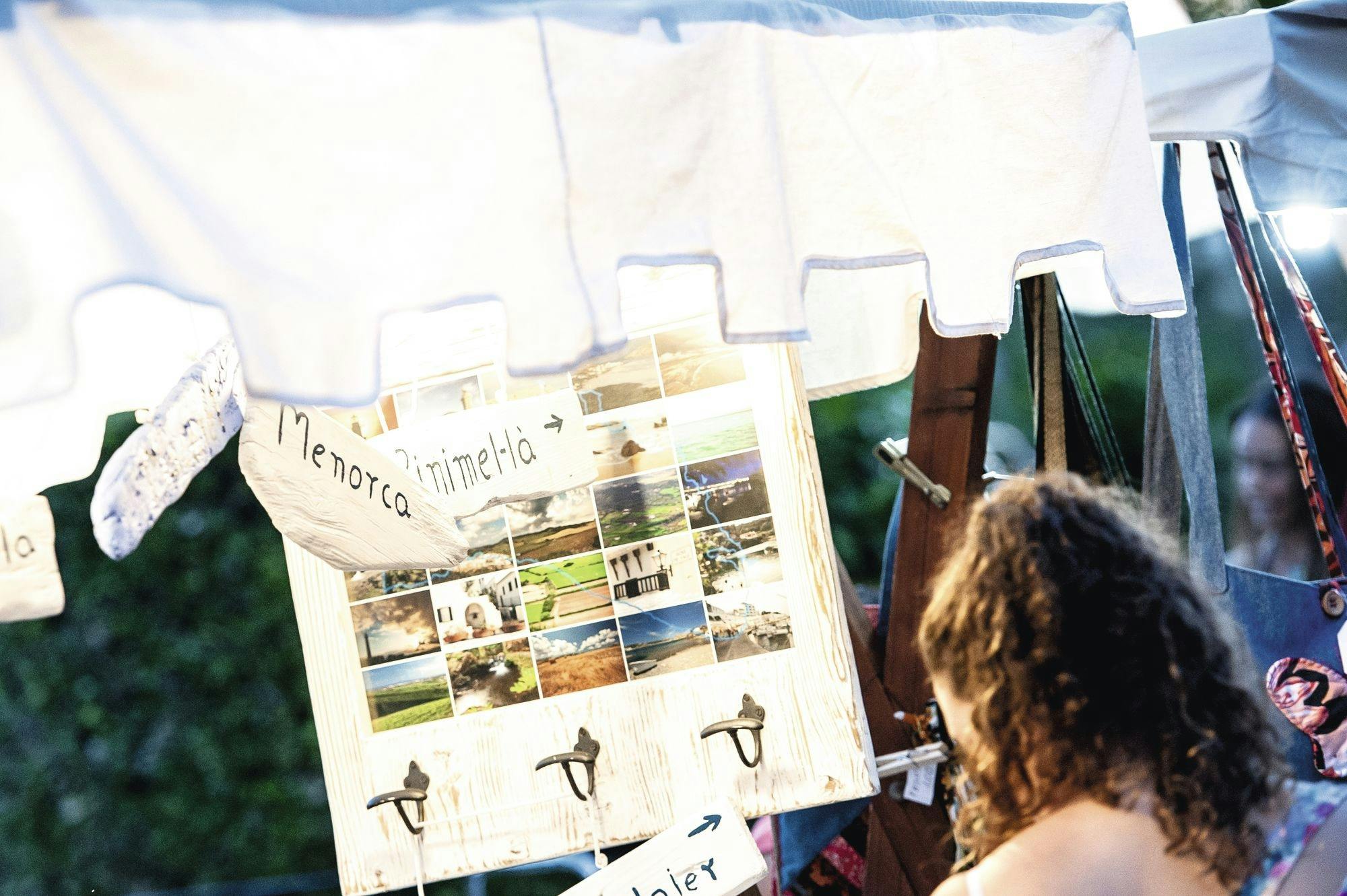 Trip to Menorca's summer night markets