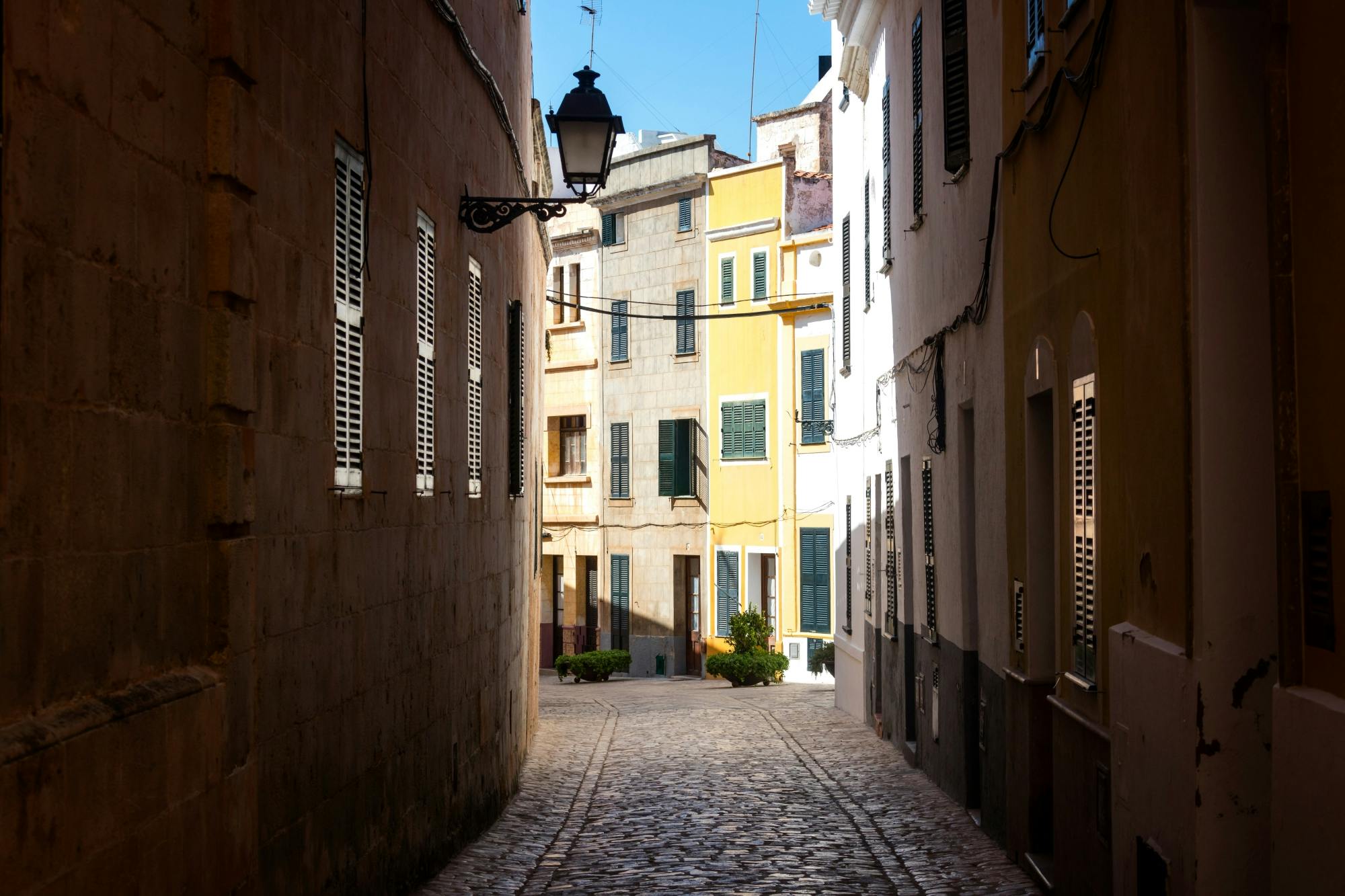 Ciutadella walking tour with shopping, El Toro visit and Casa Olivar