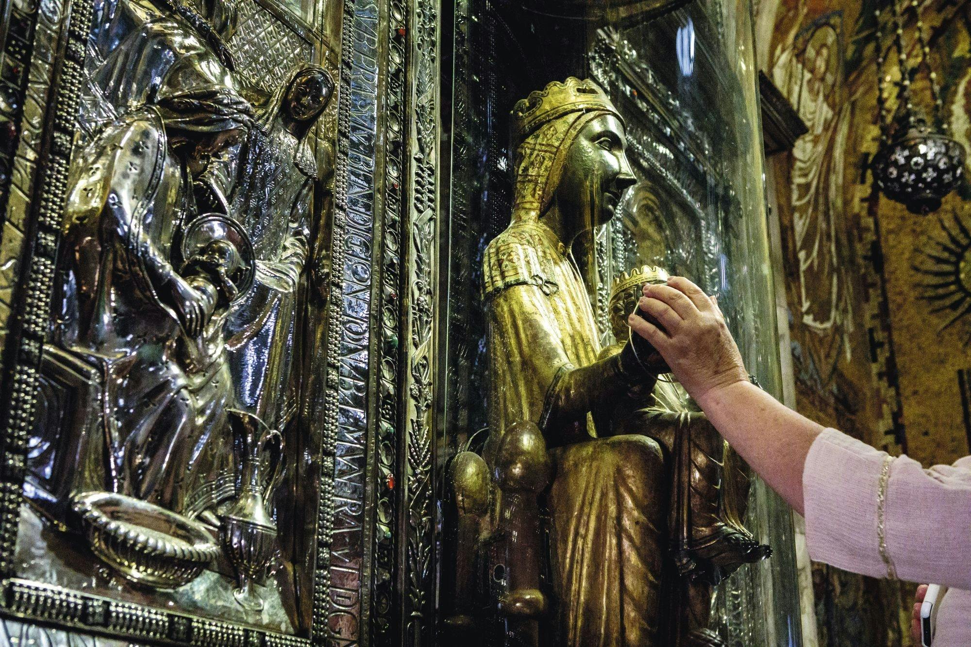 Monastery of Montserrat skip-the-line guided tour