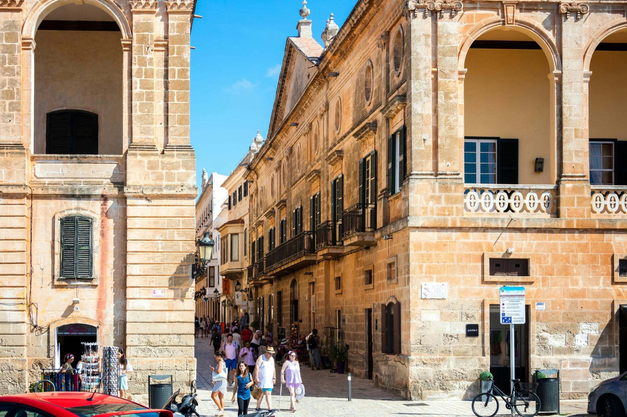 Ciutadella walking tour with shopping, El Toro visit and Casa Olivar