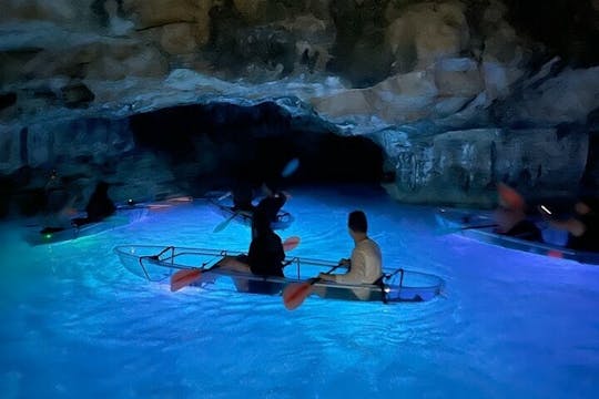 Nocna wycieczka kajakiem LED