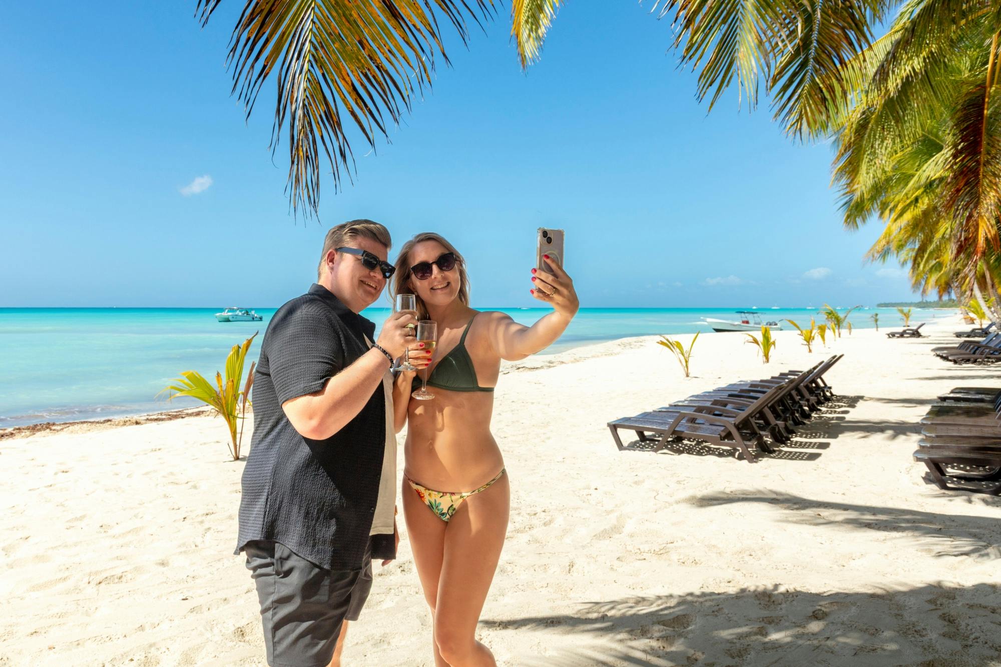 Private Saona Island cruise with exclusive beach area and lunch