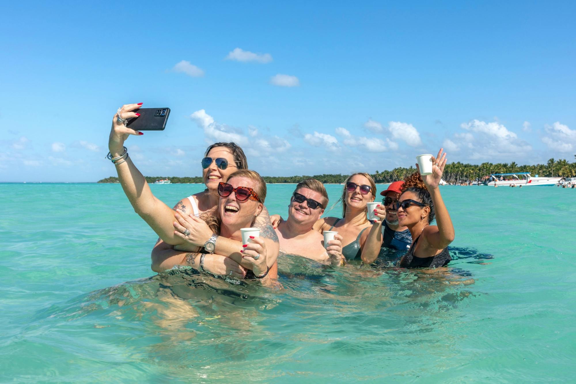 Private Saona Island cruise with exclusive beach area and lunch