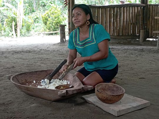 Tagestour zur Entdeckung des Dschungels mit Flussabenteuer