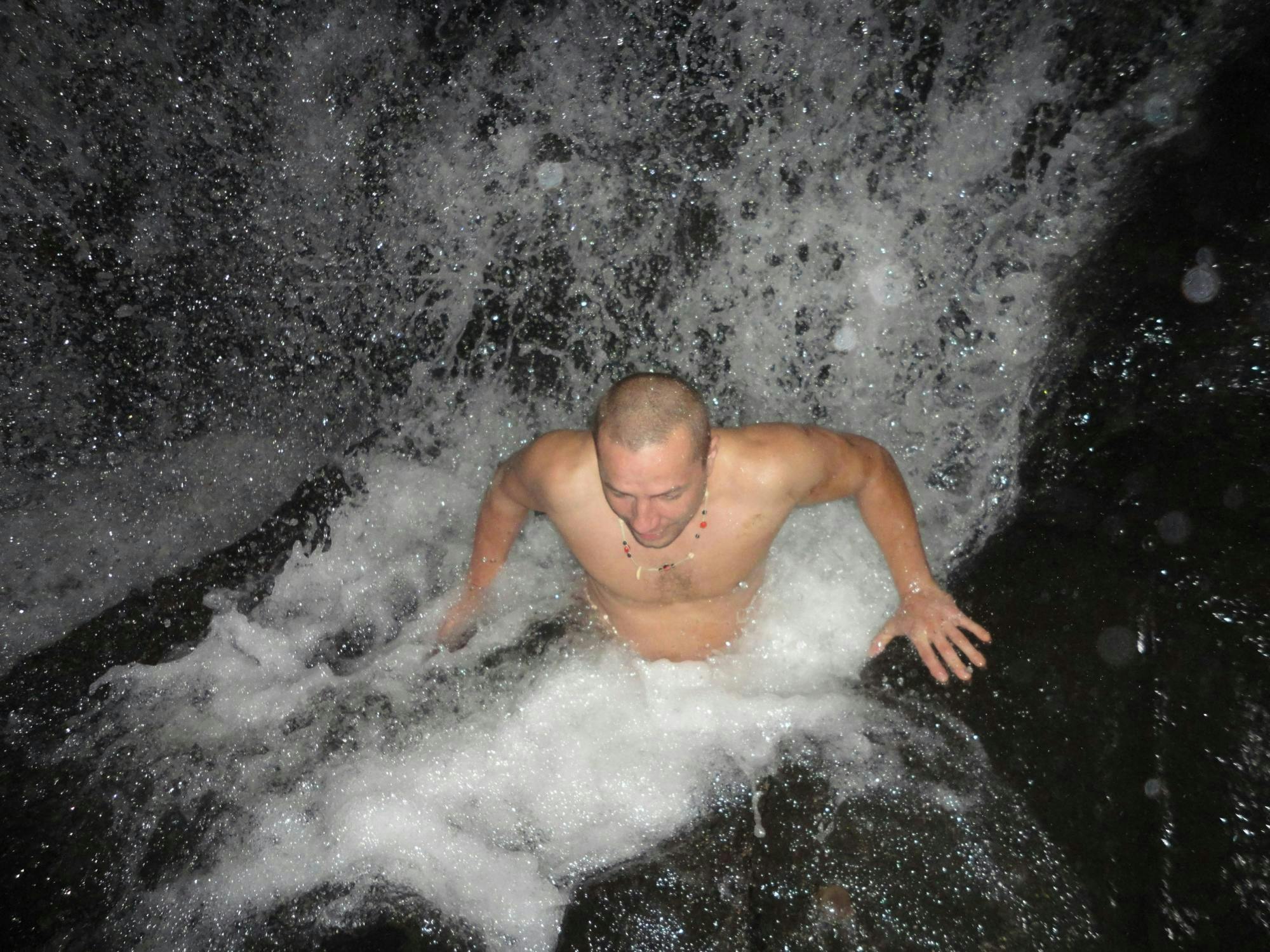 Jungle caves tour to discover local communities history