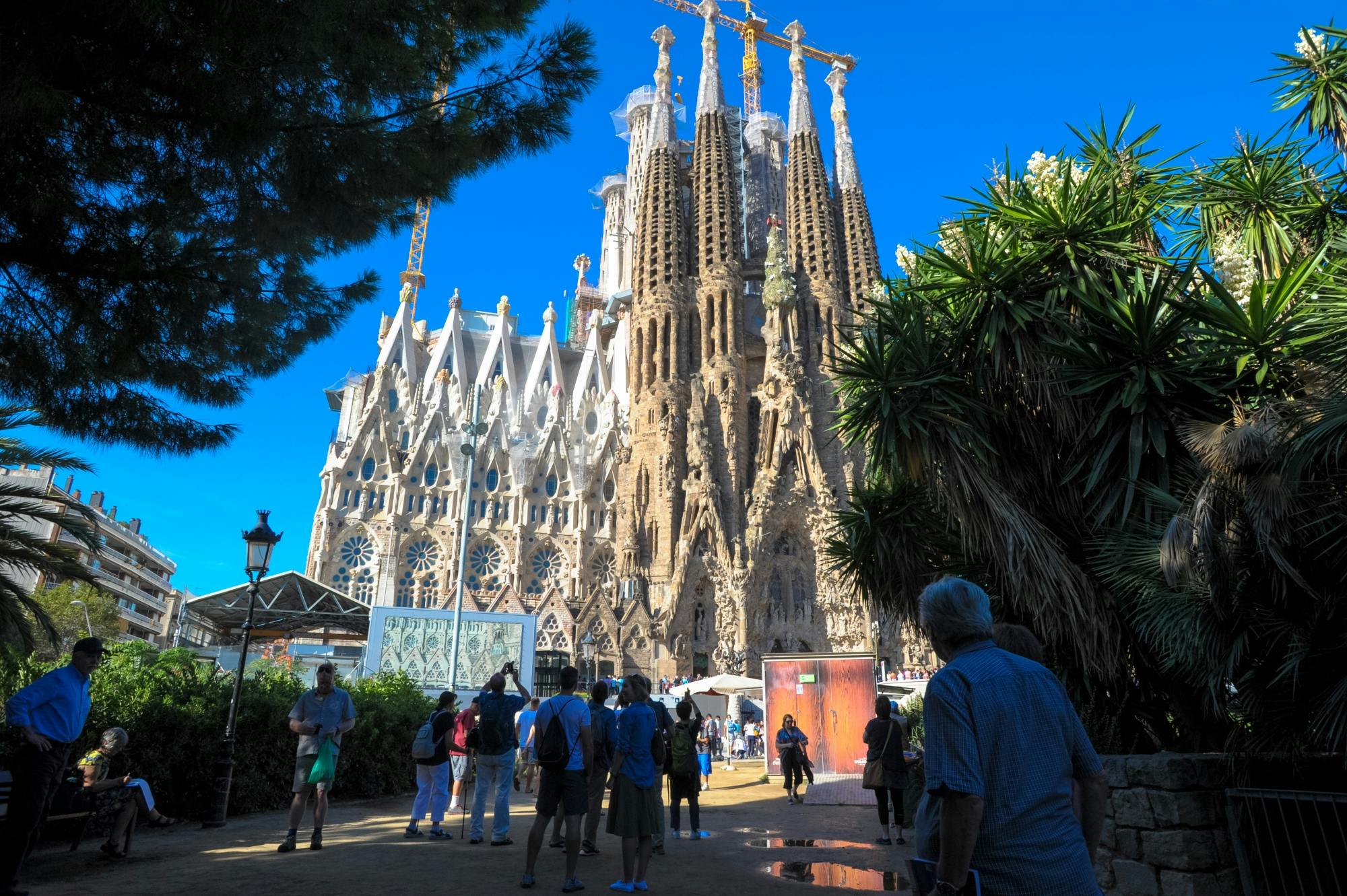 Całodniowa wycieczka do Barcelony z pominięciem kolejki do Sagrada Familia
