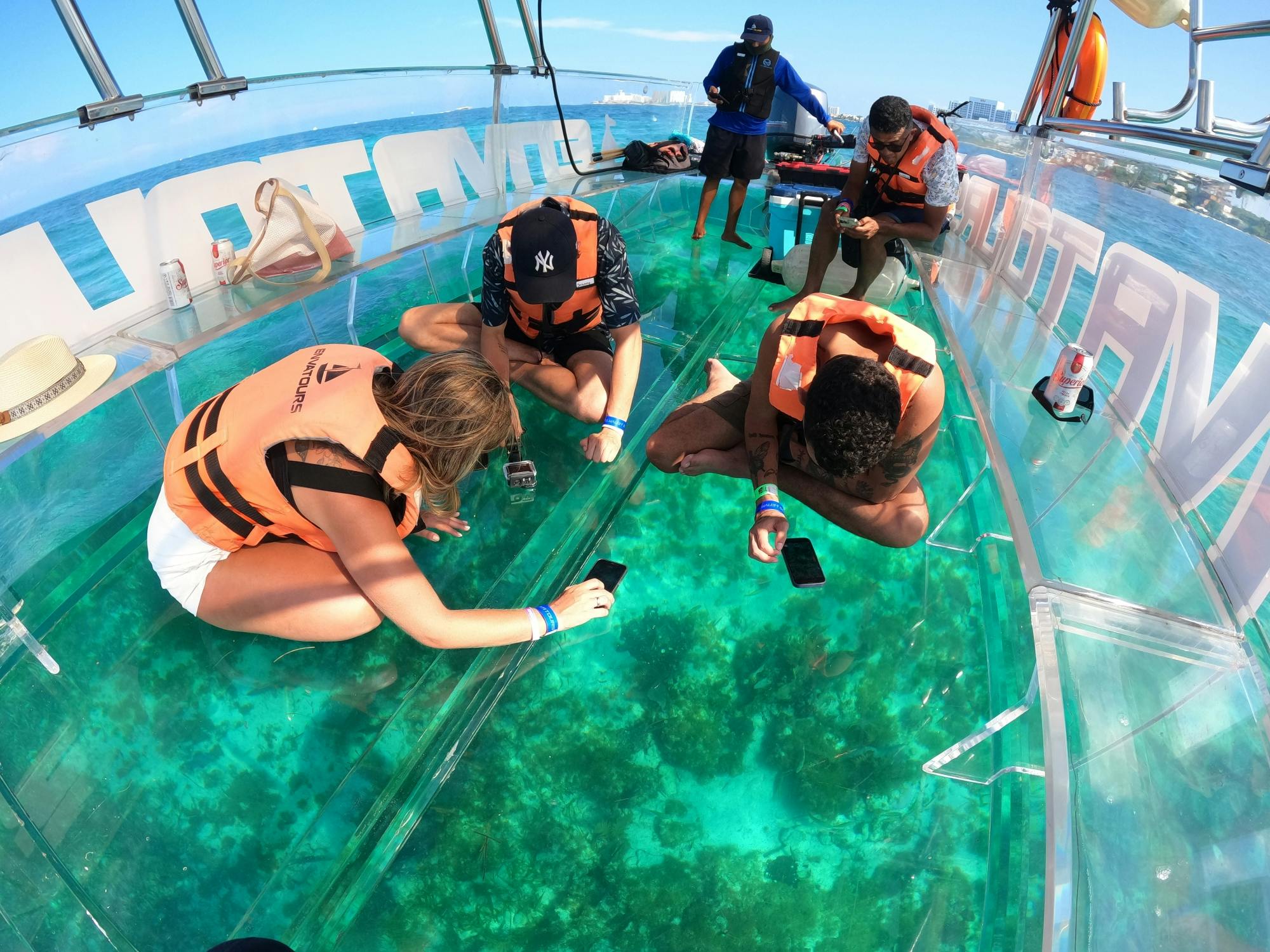 Half-day clear boat ride and tequila-tasting tour