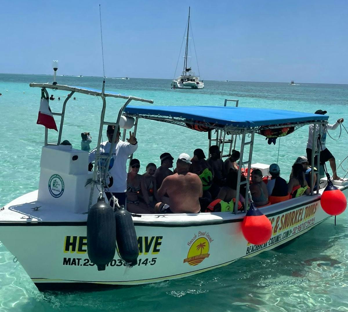 Cozumel Island’s KUZA beach club with El Cielo snorkelling trip