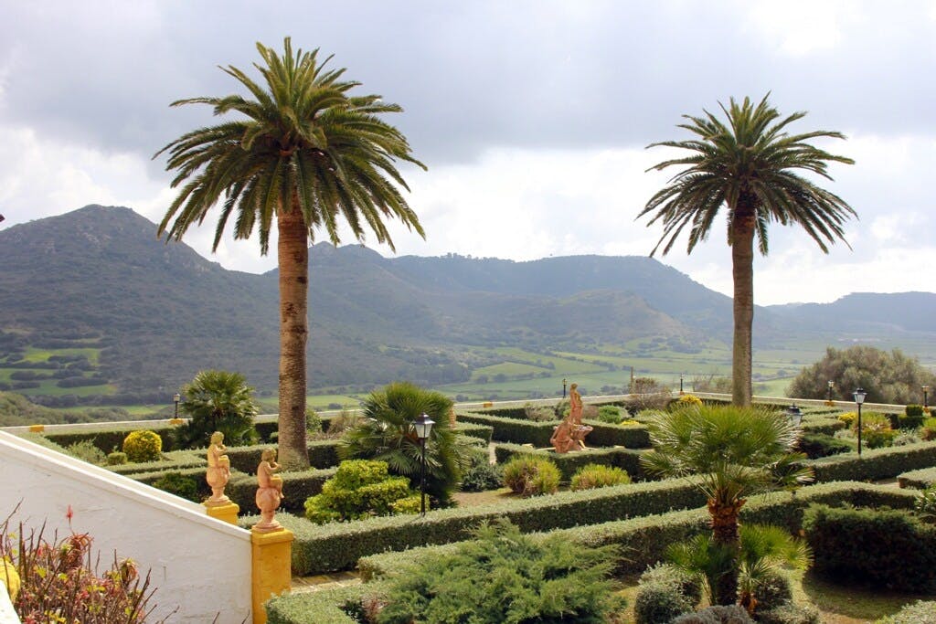 Menorcan historic estate and Natural Science Museum at Binissuès