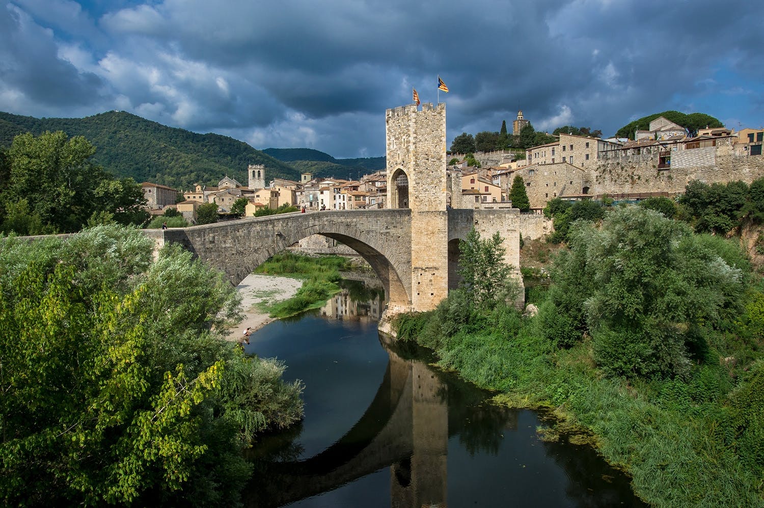 Catalonian medieval villages day trip from Barcelona