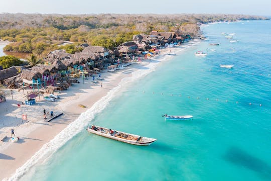 Full-day Rosario Island, Playa Tranquila and Barú from Barranquilla