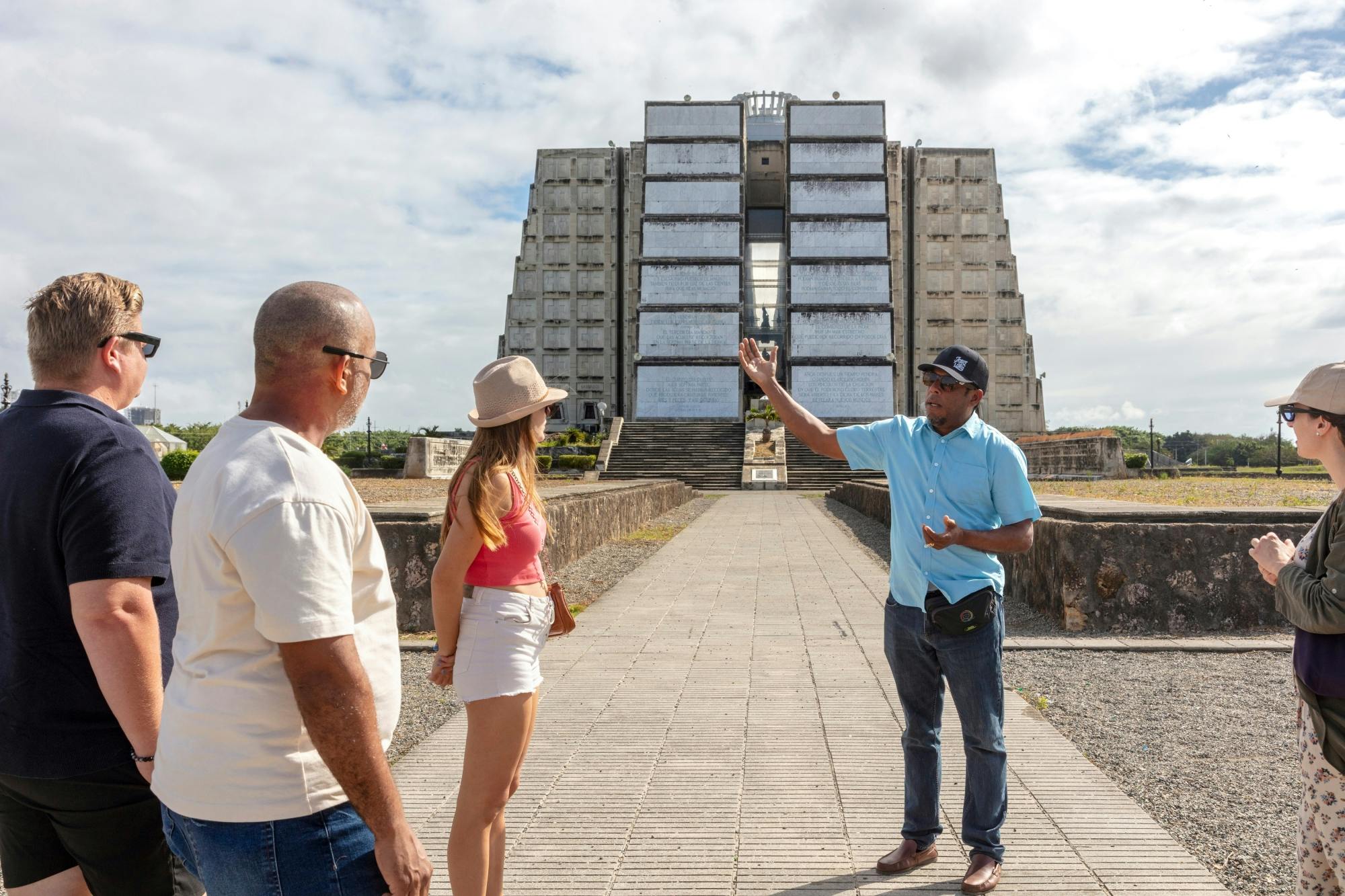 Santo Domingo city tour from Punta Cana with Dominican lunch