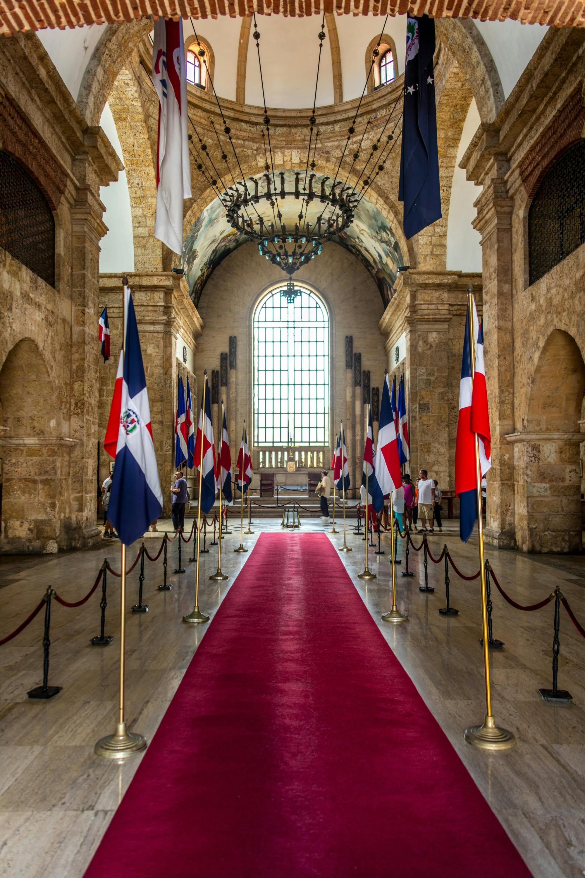 Santo Domingo private tour with 4D cinema experience