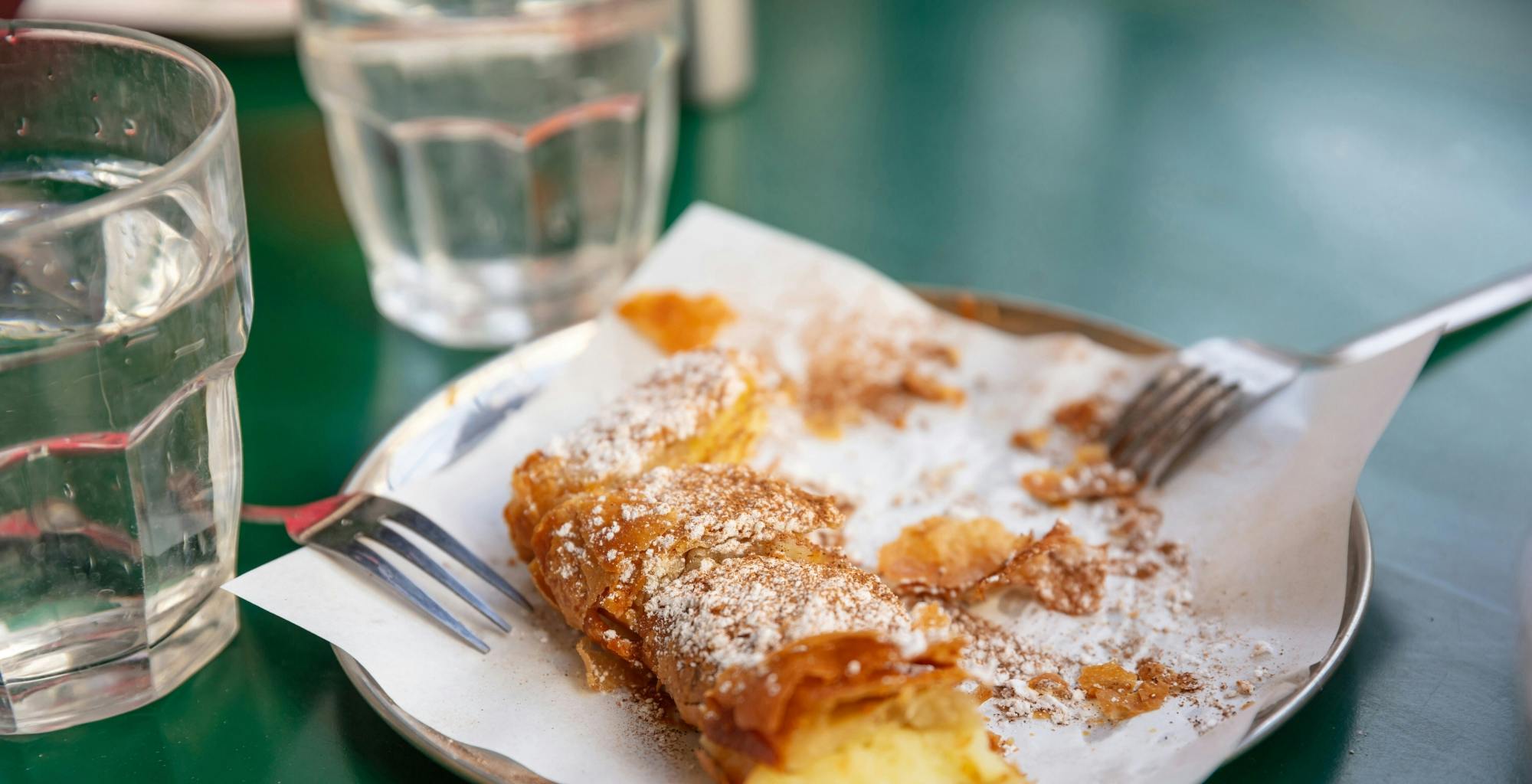 Private half-day walking food tour in Thessaloniki