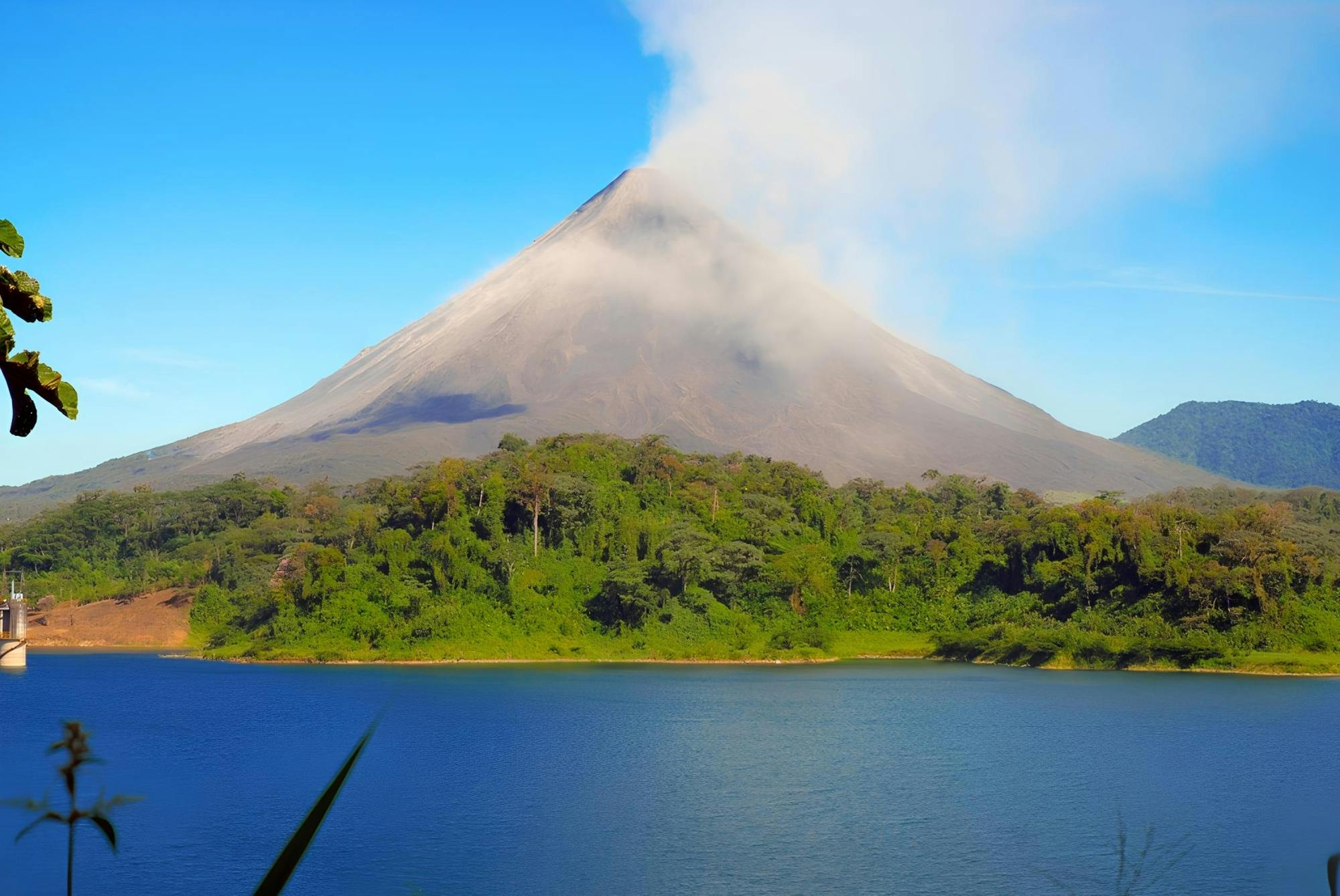 Tour di 4 giorni ad Arenal e Monteverde con passeggiata sui bradipi e foresta nuvolosa