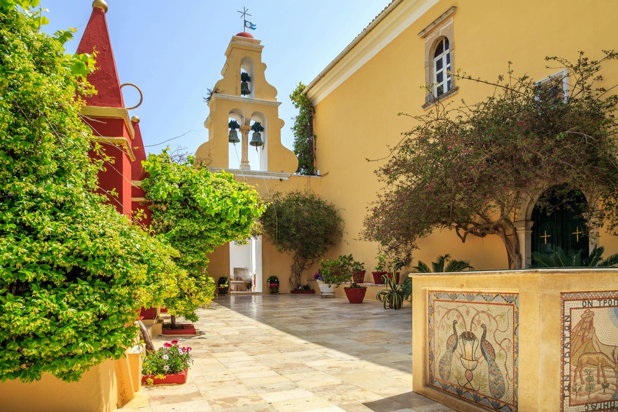 Corfu tour with Achillion Palace and Paleokastritsa