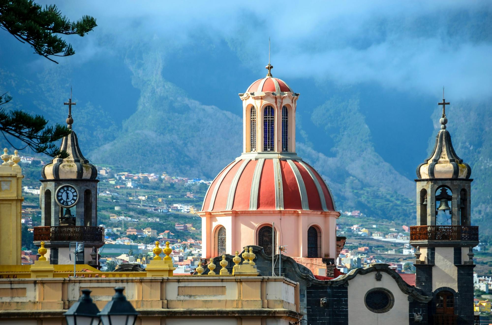 Guided visit to Corpus Christi Festival in La Orotava