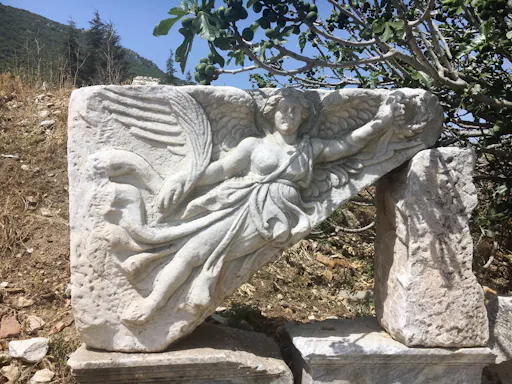 Ancient Ephesus tour with Virgin Mary House visit and lunch