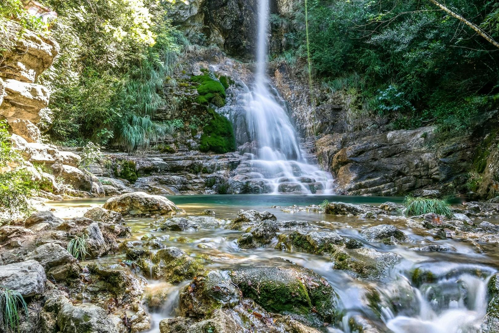 Full-day South Pieria 4x4 adventure