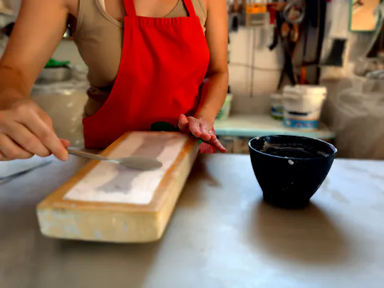 Laboratorio di fusione in gesso a Samos