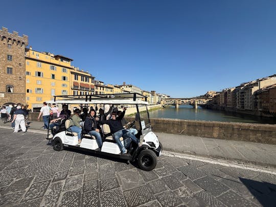 Parcours en voiturette électrique le long de l'Arno avec audioguide