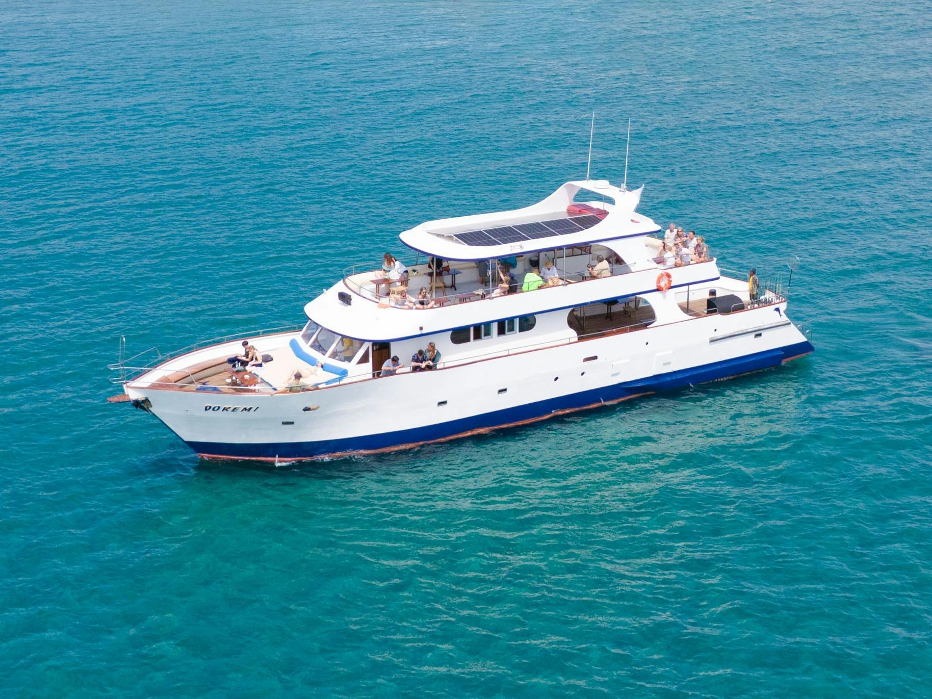 Larnaca Bay cruise