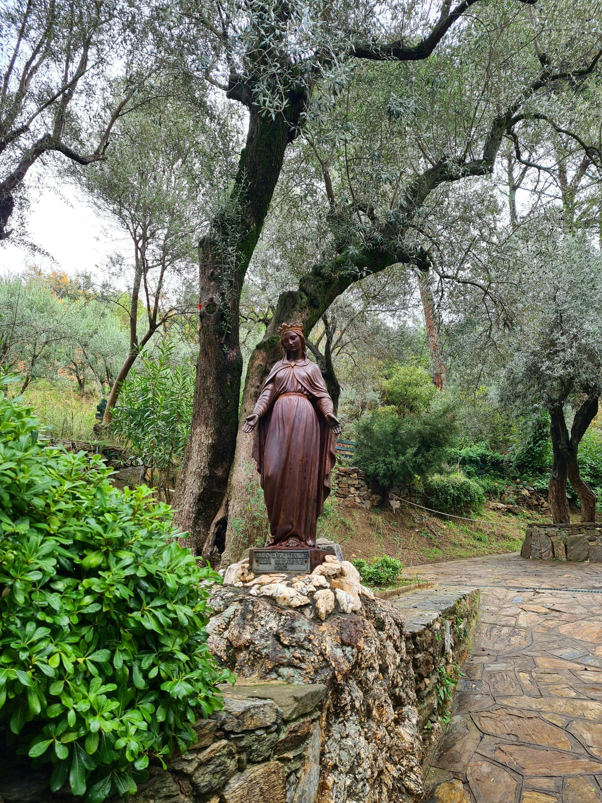 Ancient Ephesus tour with Virgin Mary House visit and lunch