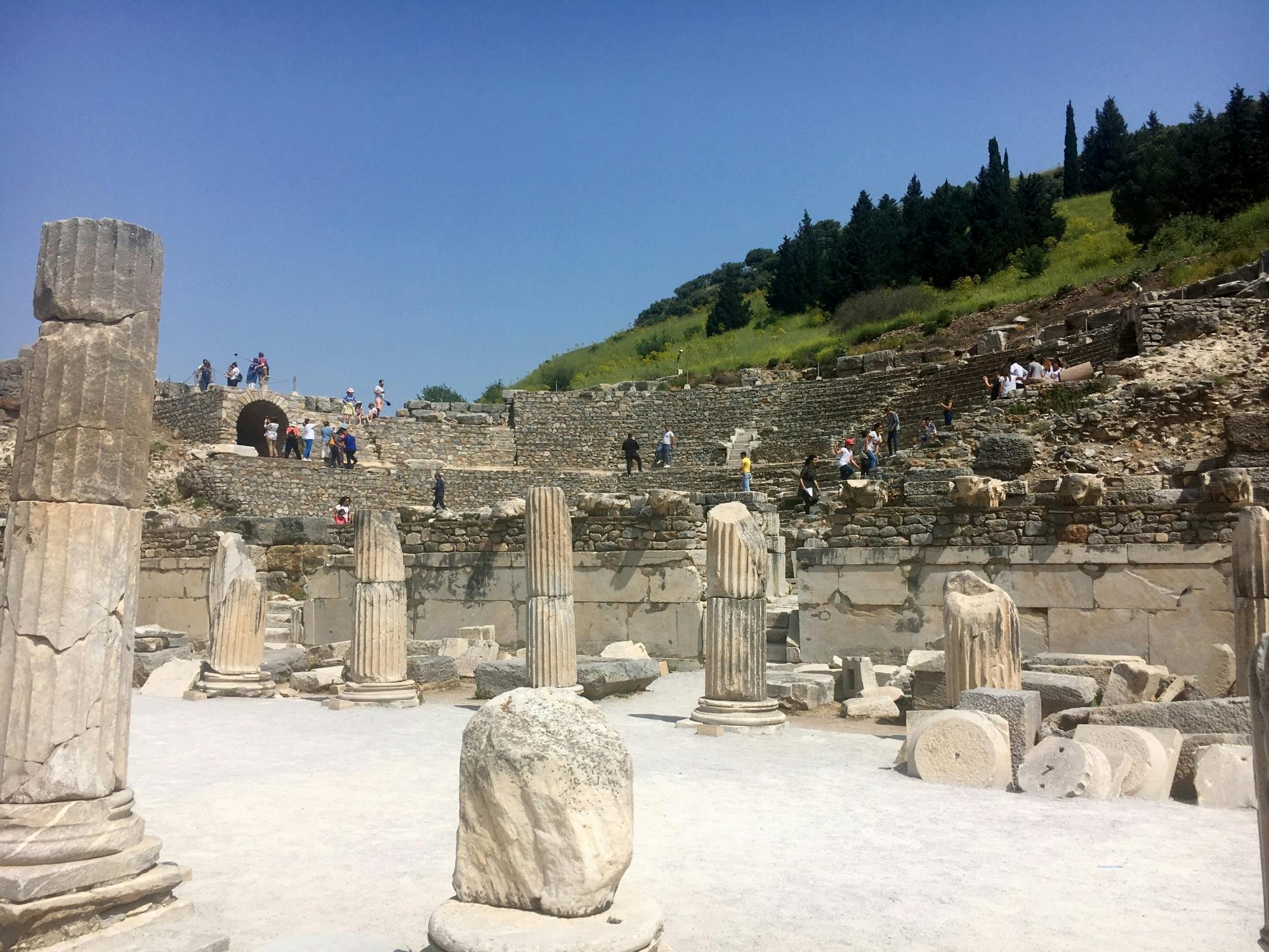 Ancient Ephesus tour with Virgin Mary House visit and lunch