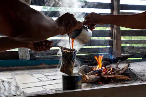 Half-day small group walking tour in the Anamuya Mountains