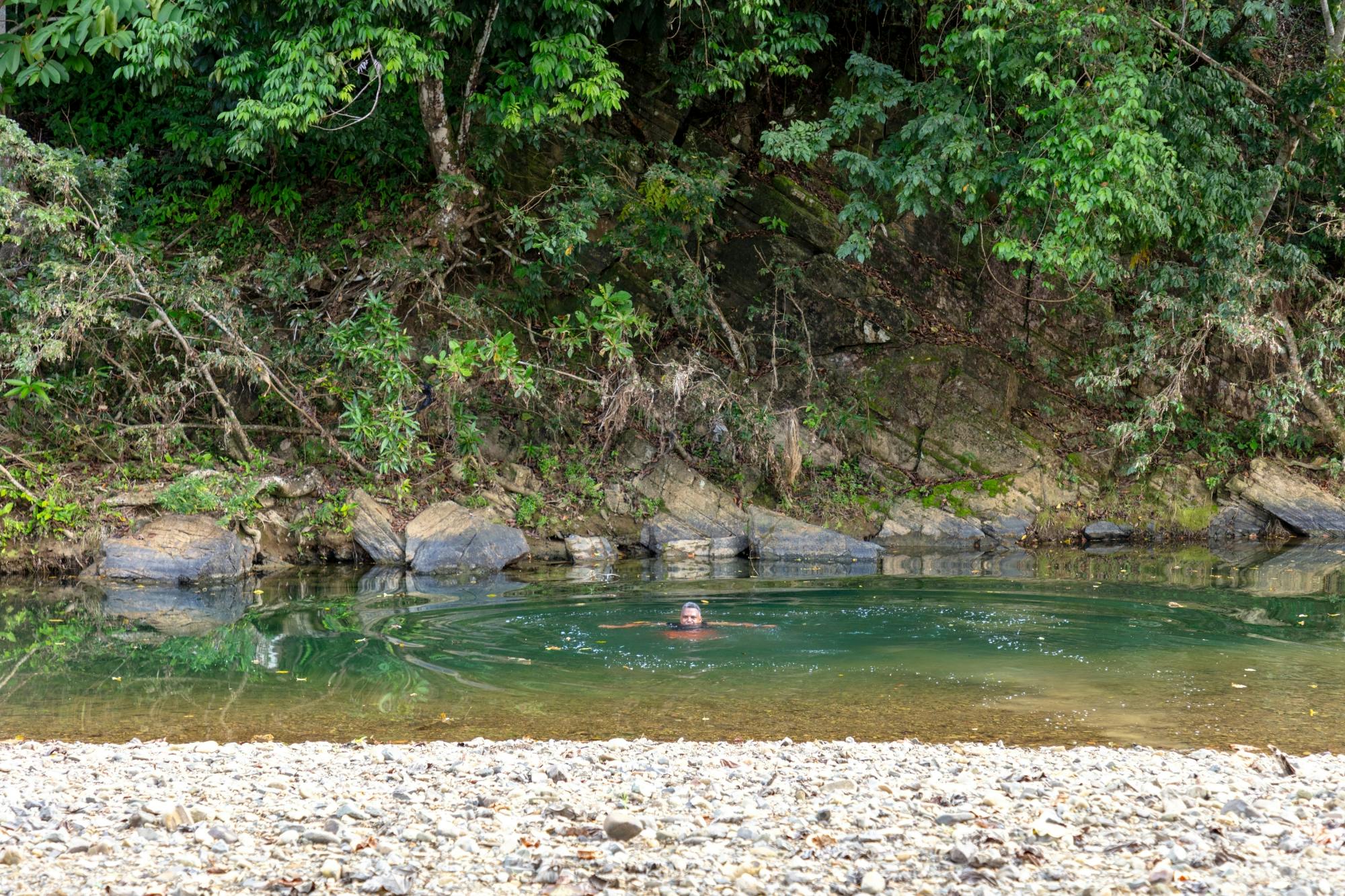 Half-day small group walking tour in the Anamuya Mountains
