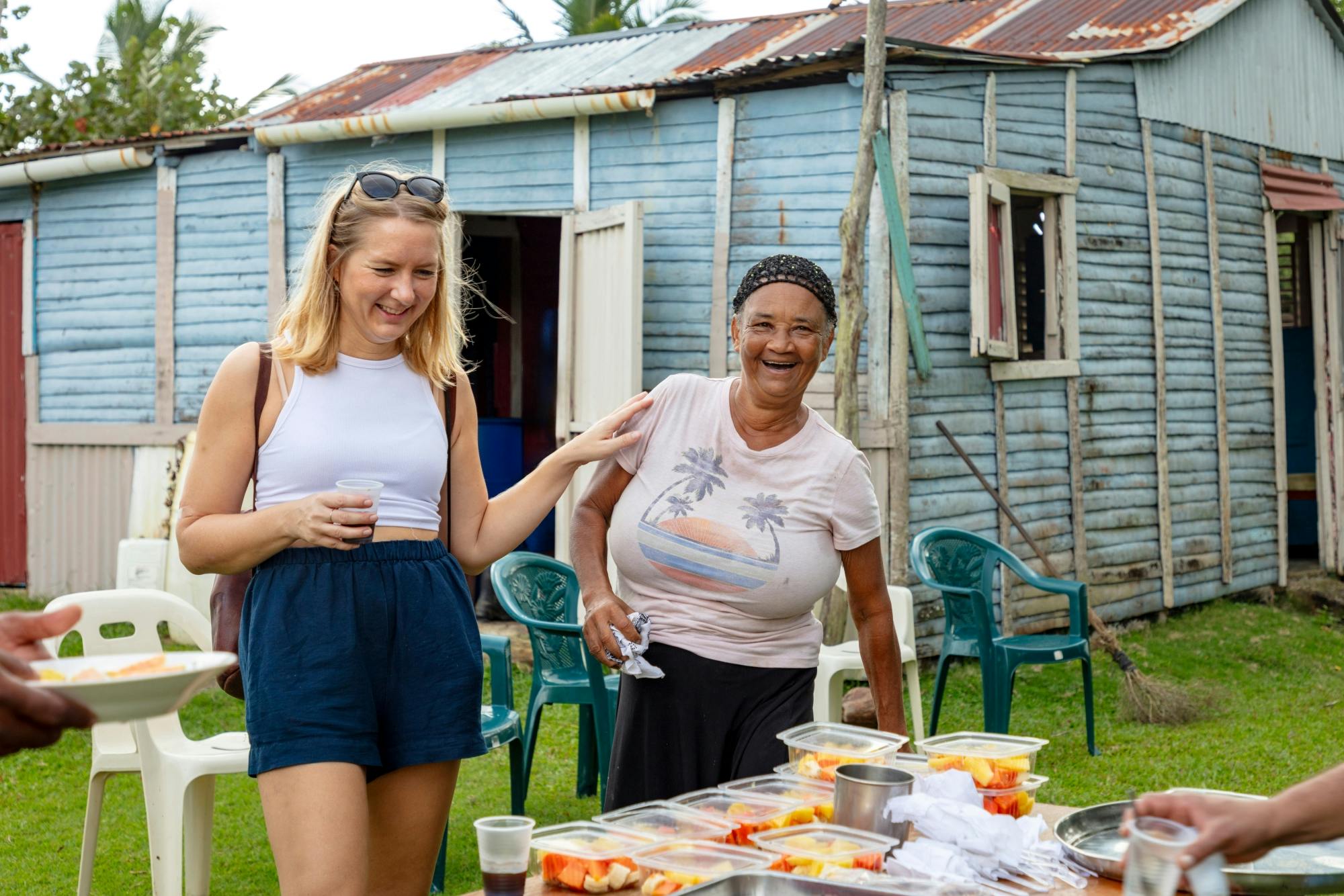 Half-day small group walking tour in the Anamuya Mountains
