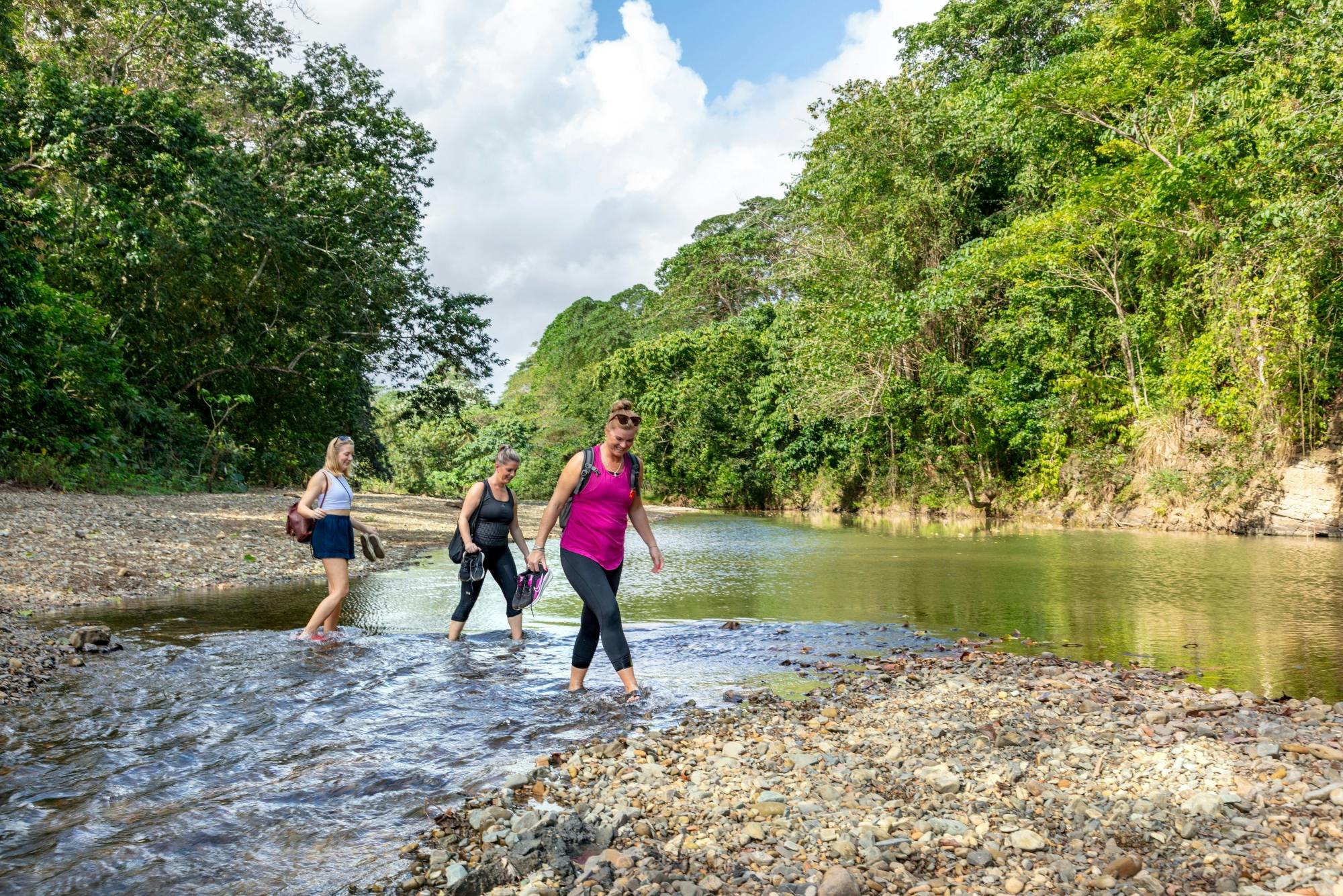 Half-day small group walking tour in the Anamuya Mountains