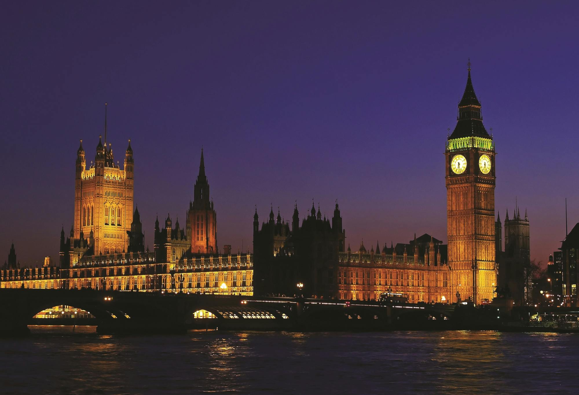 Big Bus panoramic evening tour of London