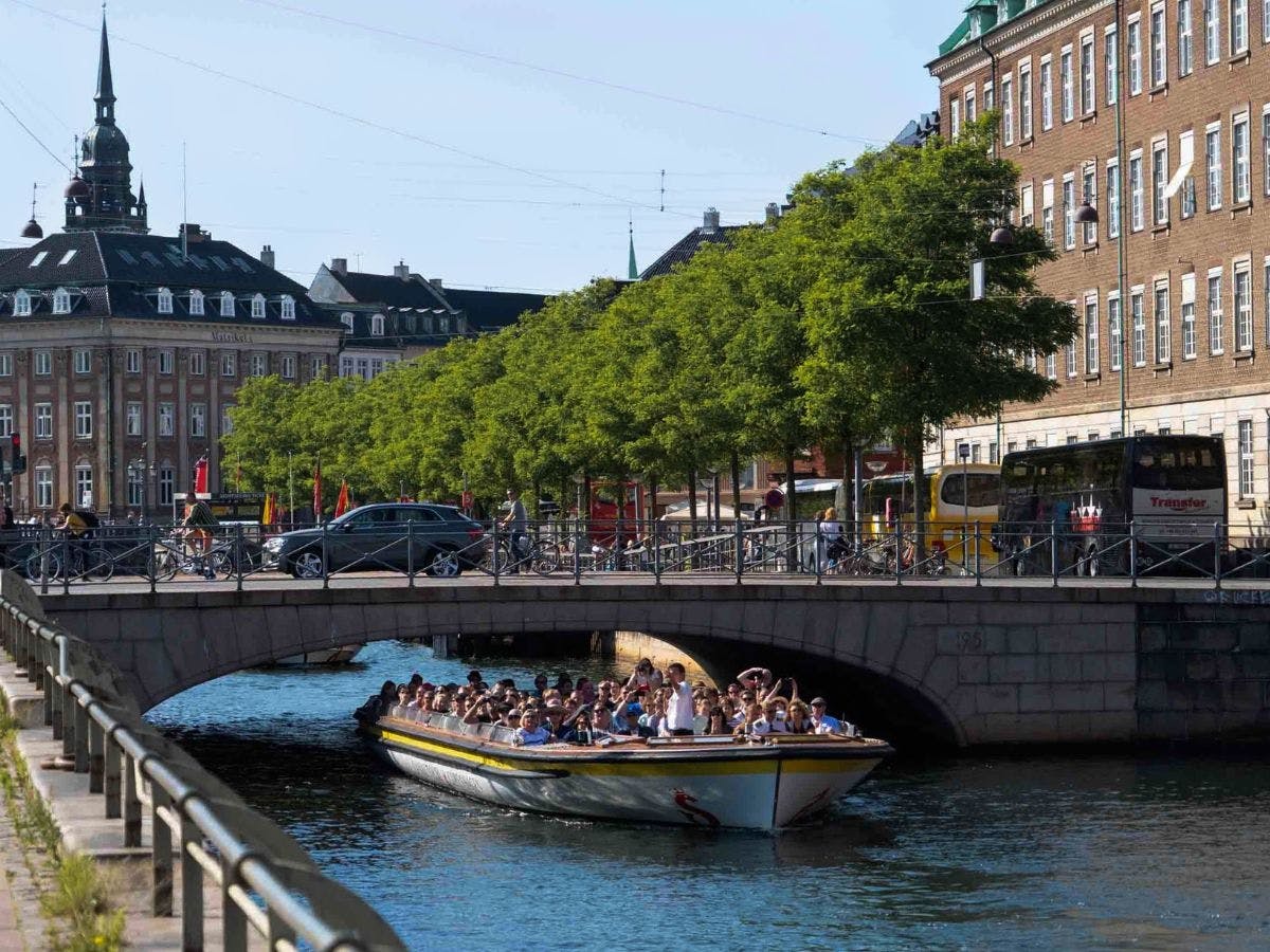 Excursão clássica pelo canal de Copenhague