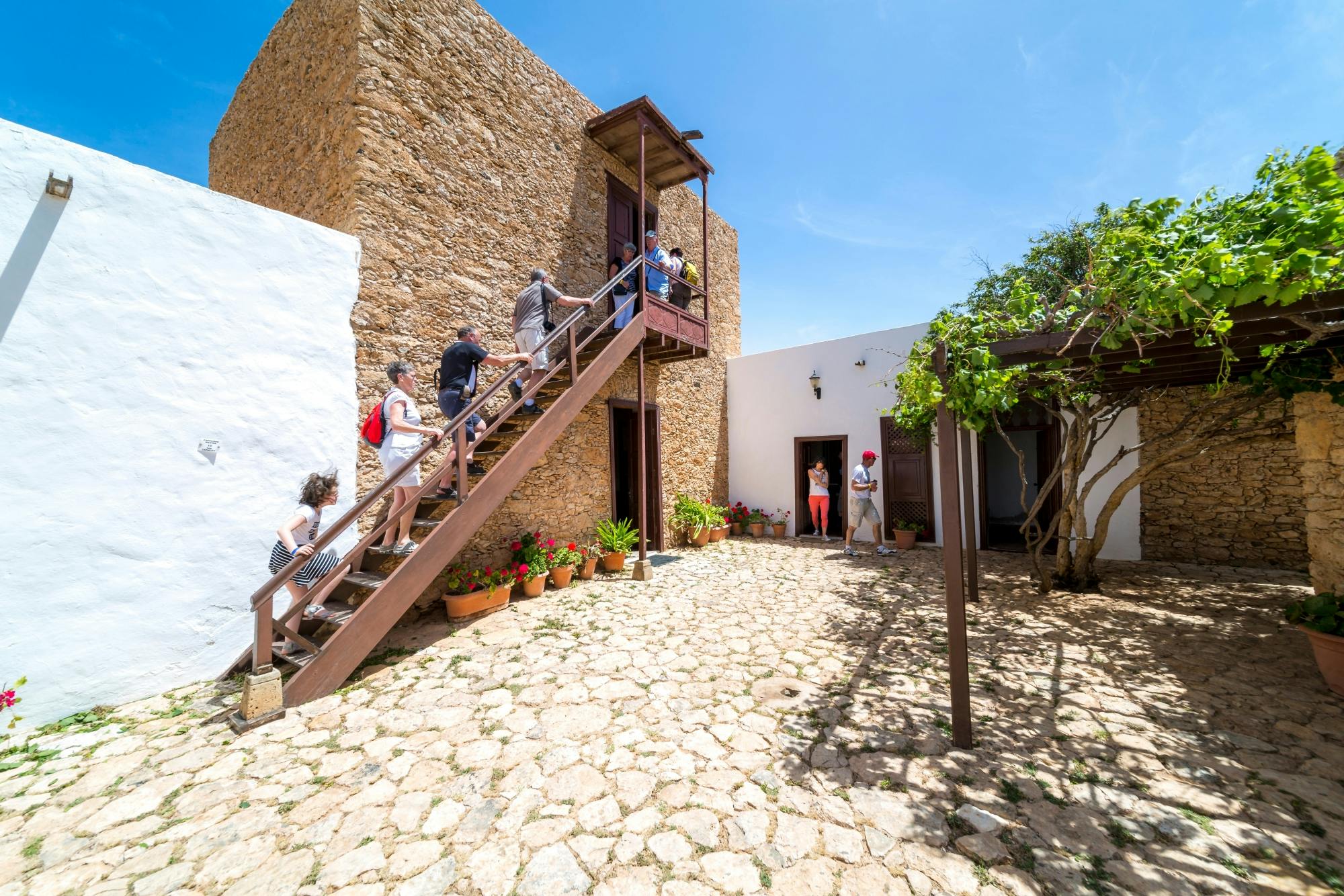 Fuerteventura West Coast Tour with Betancuria and Tiscamanita Windmill