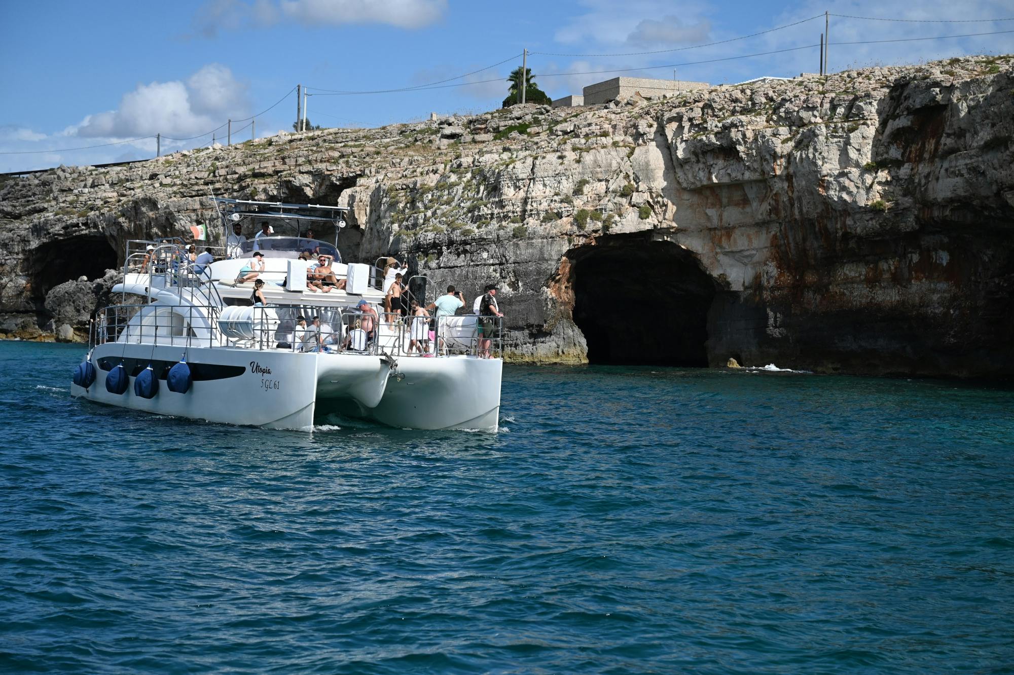 Yacht cruise from Torre Vado - Utopia boat