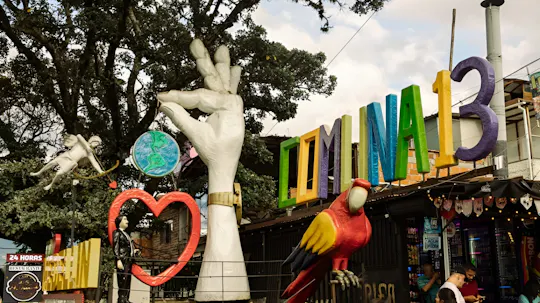 2-day Medellín coffee tradition and urban music culture tour