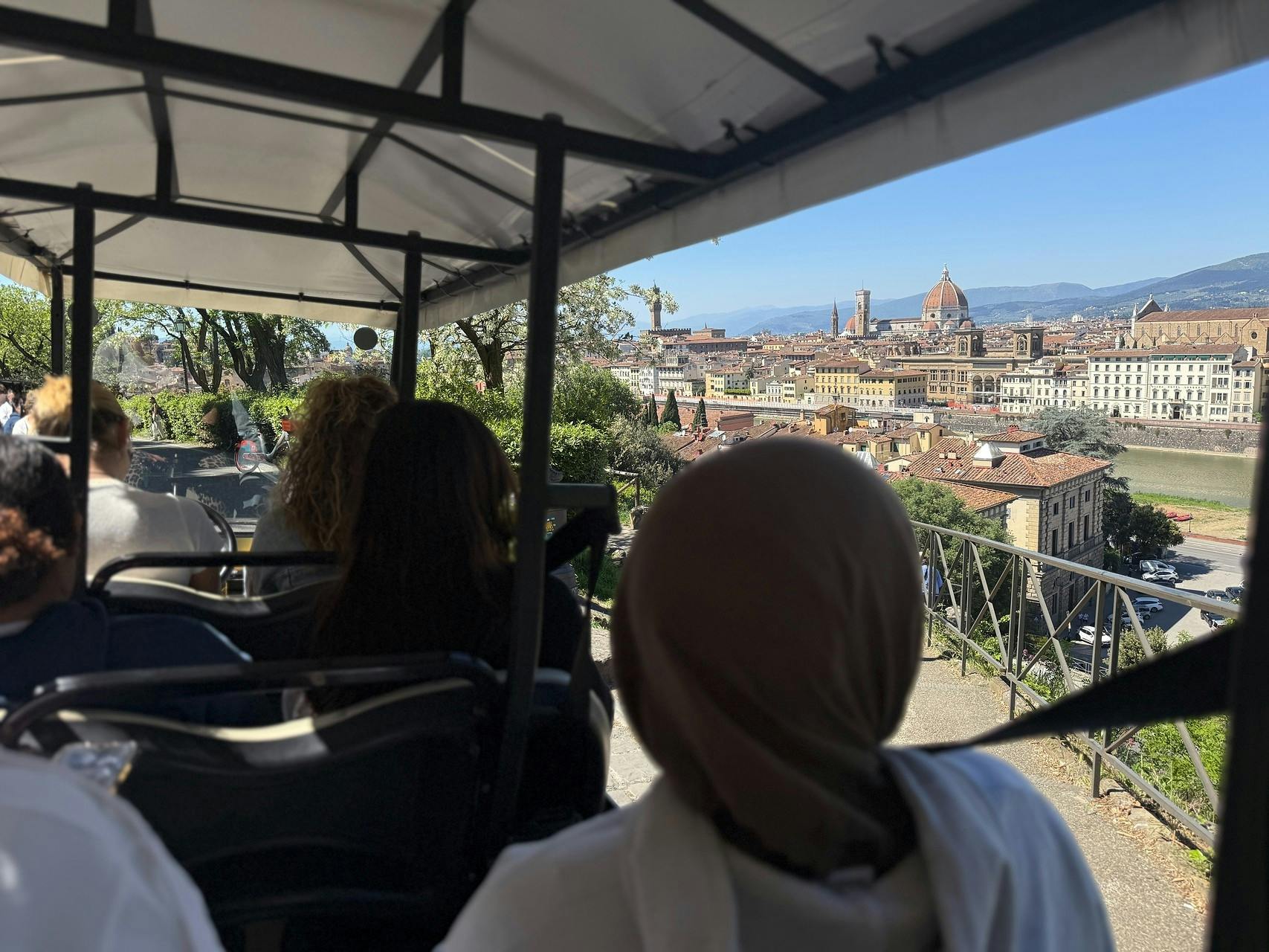 Florence highlights golf cart experience with audioguide