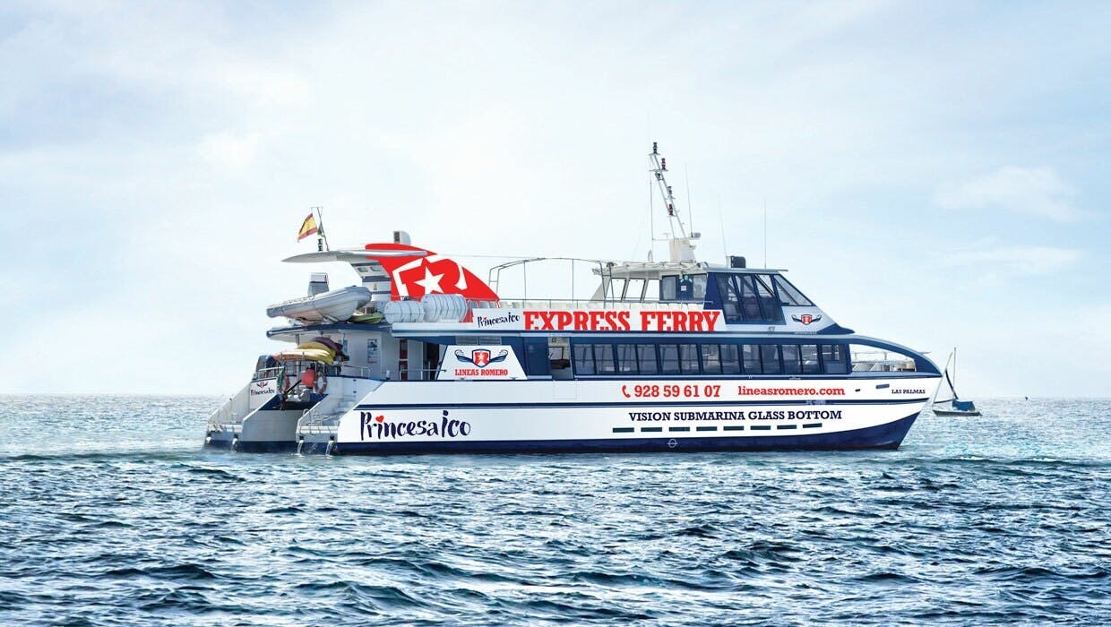 3PC_Spain_Lanzarote_Ferry_to_FUE_1.jpg