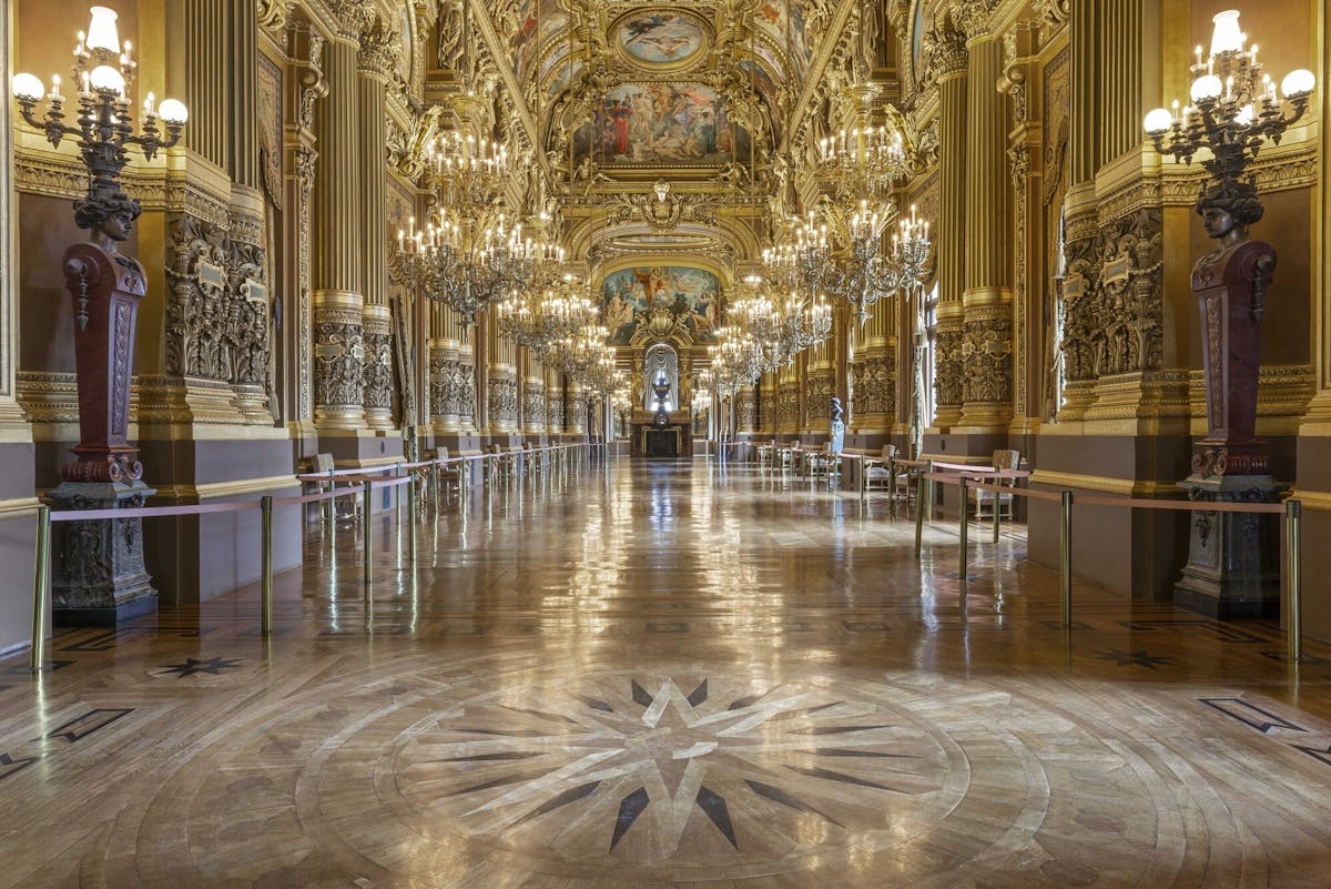 Guided tour of Fragonard Museum and Opéra Garnier-image-ffe8e35c-a998-4f4d-9951-809b275f668e
