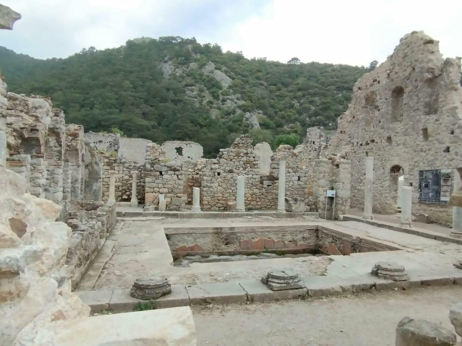 Afternoon 4x4 tour of Olympos & Yanartaş from Kemer