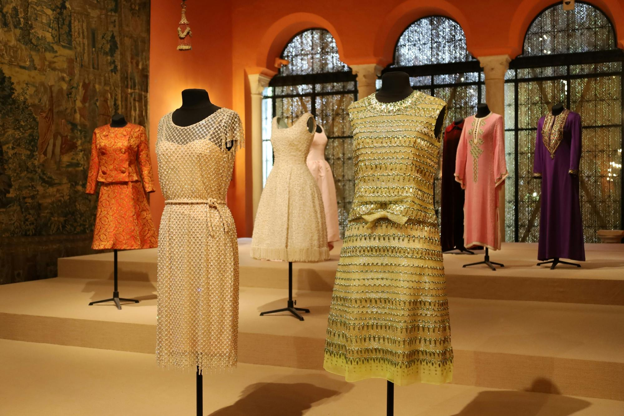 Seville highlights tour with Las Setas and Las Duenas Palace