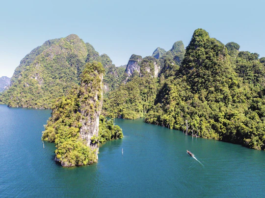 Full-day Khao Sok National Park with long-tail boat cruise from Khao Lak