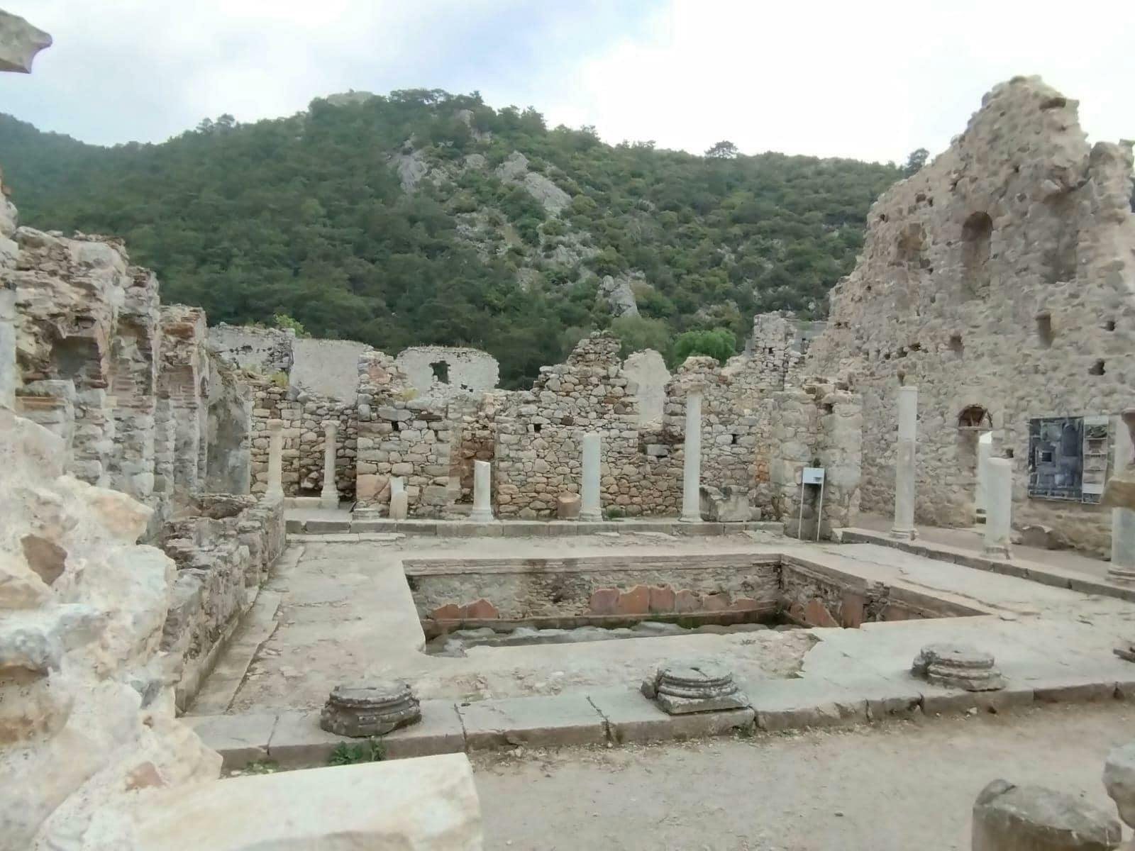 Afternoon 4x4 tour of Olympos & Yanartaş from Kemer